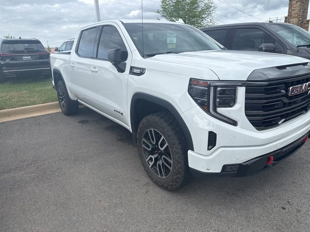 2024 GMC Sierra 1500 AT4