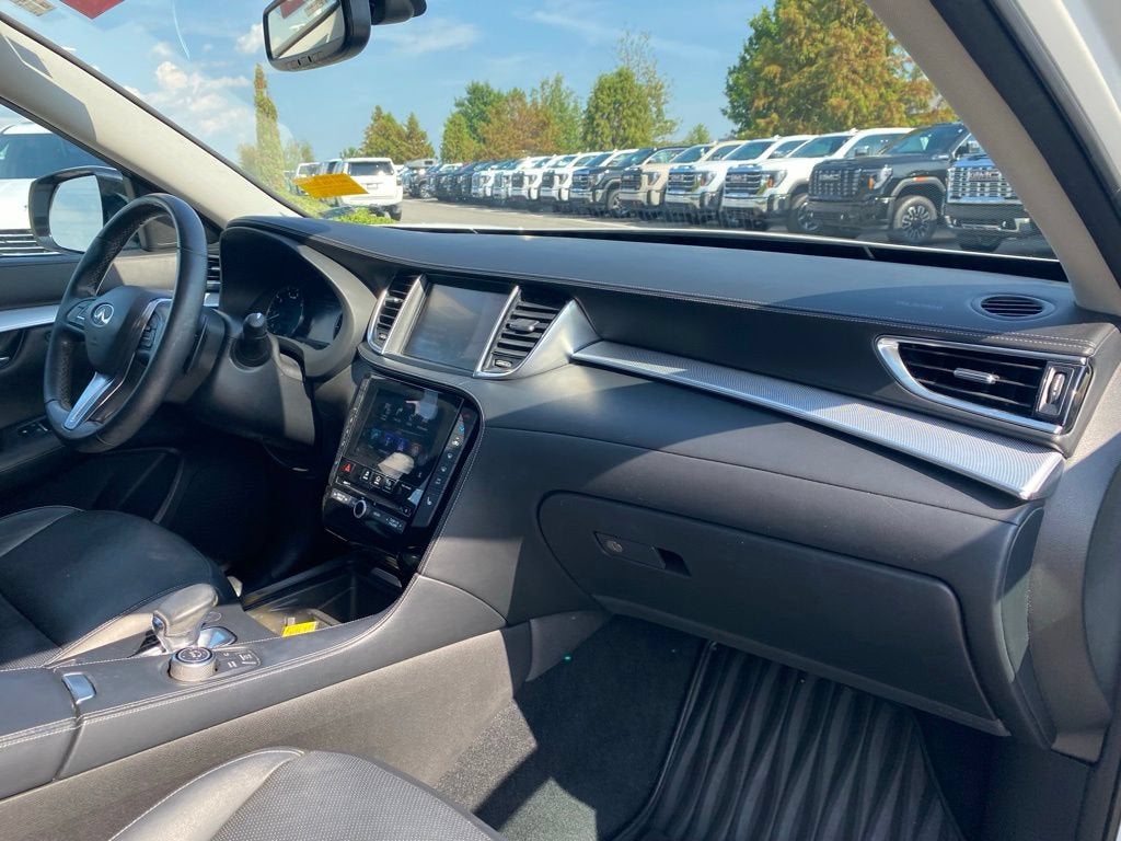 2019 INFINITI QX50 ESSENTIAL