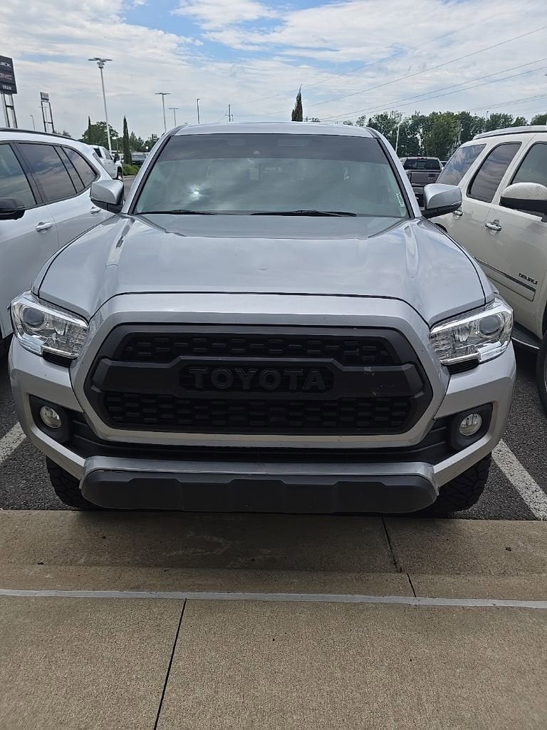 2022 Toyota Tacoma 4WD SR