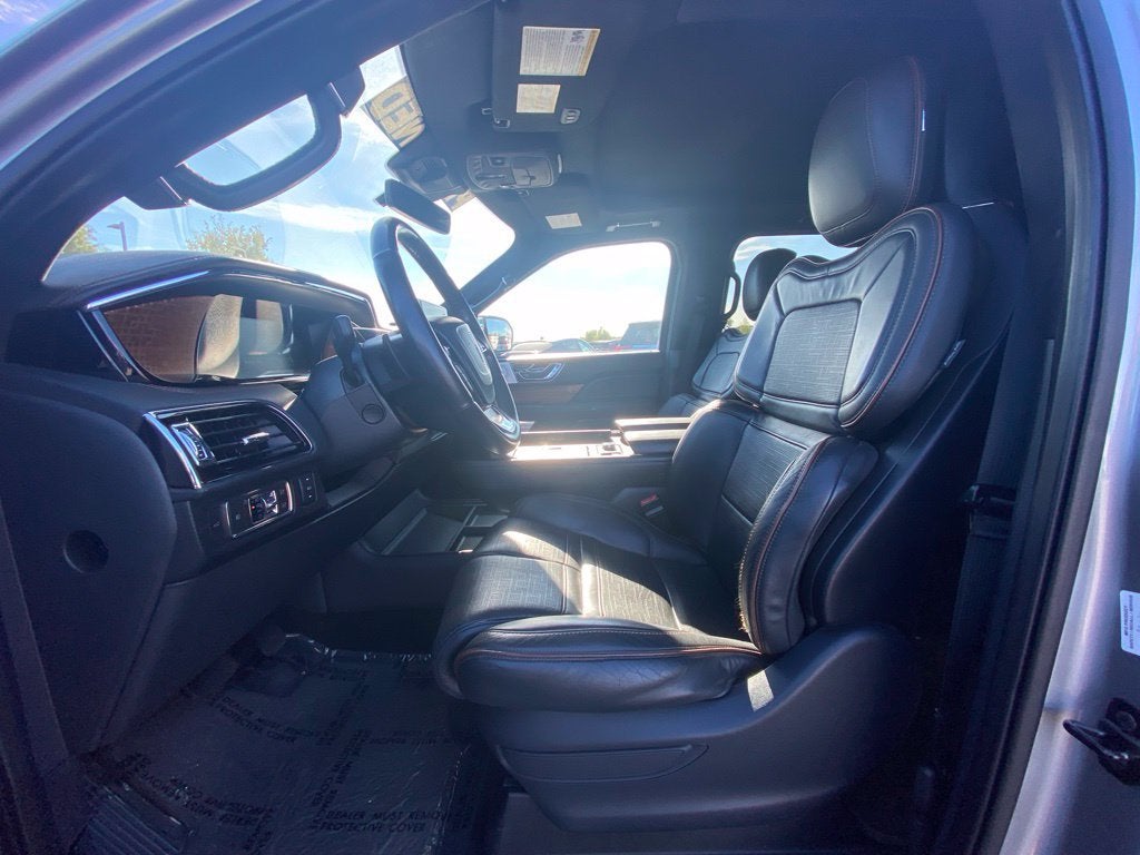 2022 Lincoln Navigator Black Label