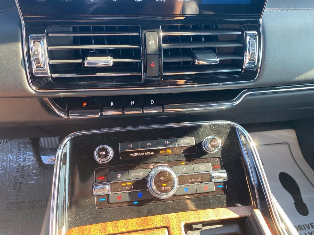 2022 Lincoln Navigator Black Label