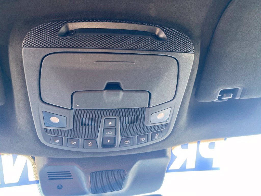 2022 Lincoln Navigator Black Label