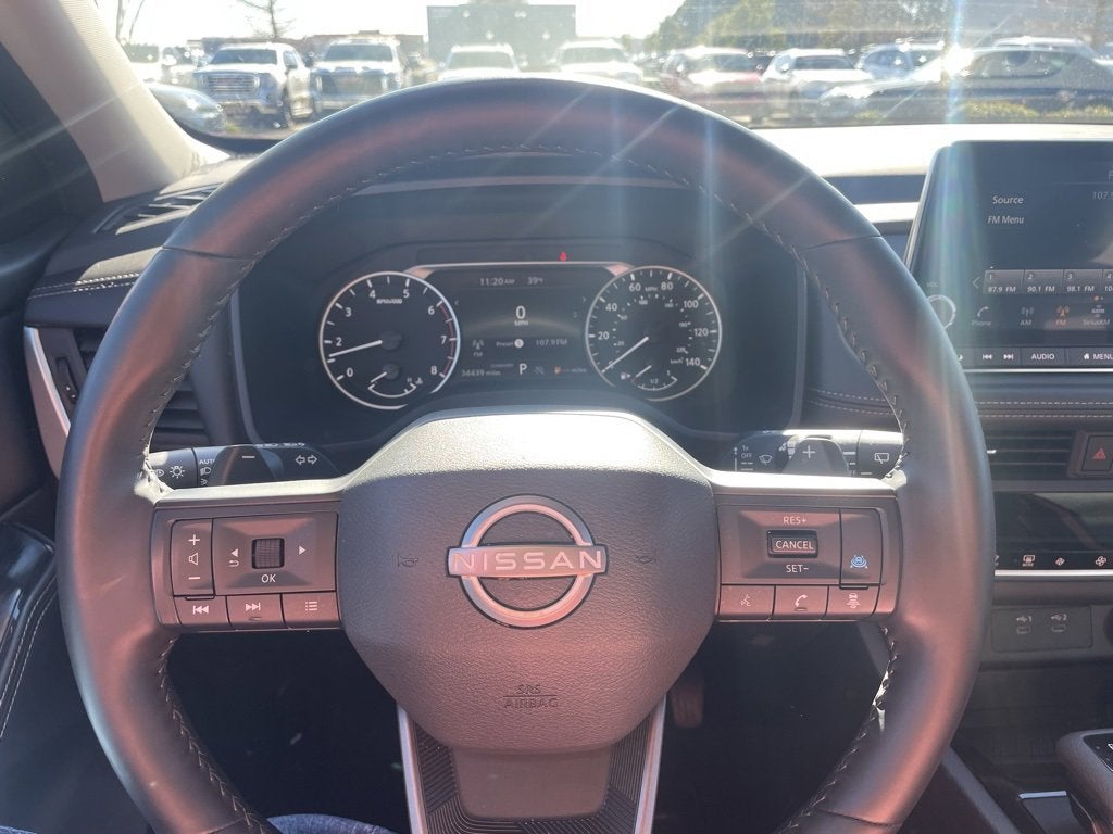 2025 Nissan Rogue SV