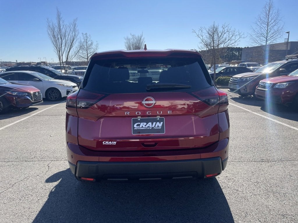 2025 Nissan Rogue SV