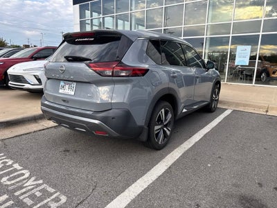 2022 Nissan Rogue SL