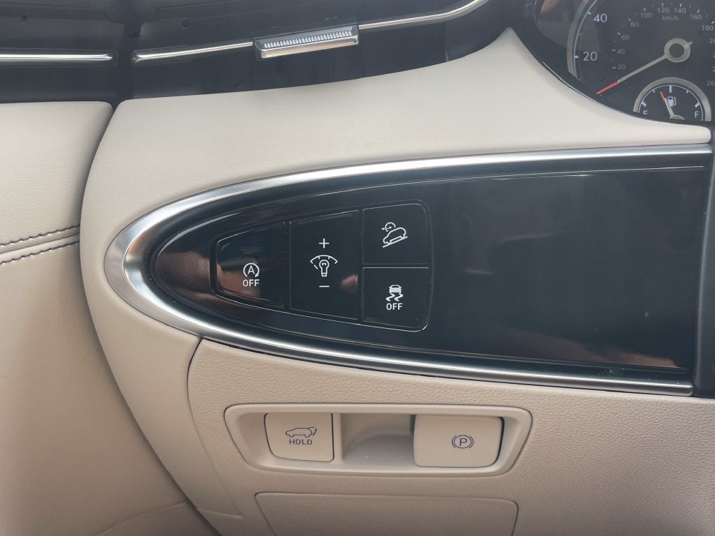 2025 Genesis GV70 2.5T