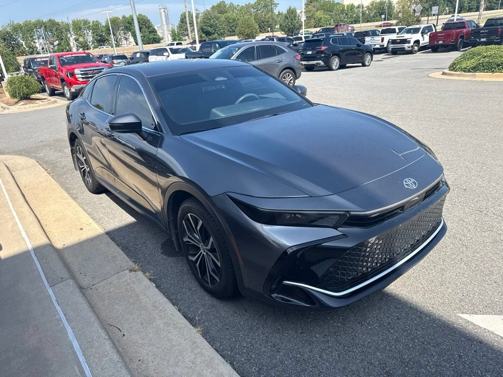 2023 Toyota Crown XLE