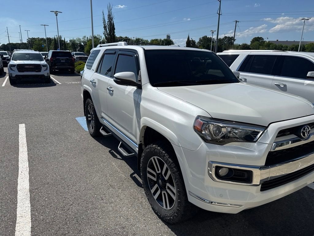 2019 Toyota 4Runner SR5