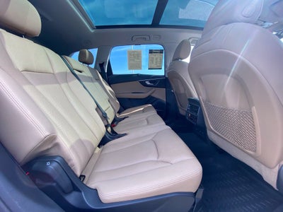 2021 Audi Q7 Premium Plus