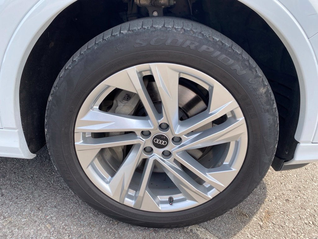 2021 Audi Q7 Premium Plus