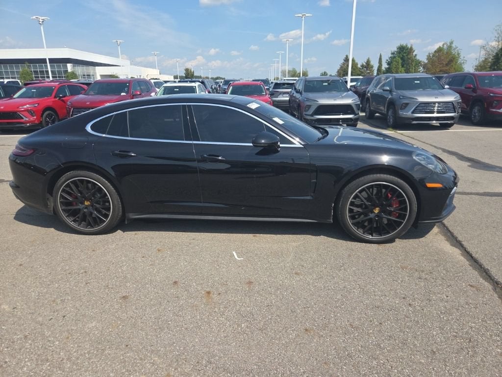 2018 Porsche Panamera Turbo