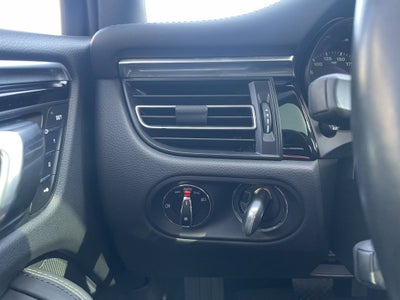 2022 Porsche Macan S