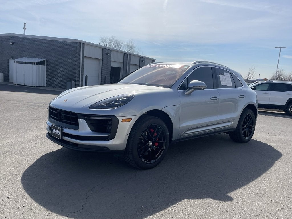 2022 Porsche Macan S