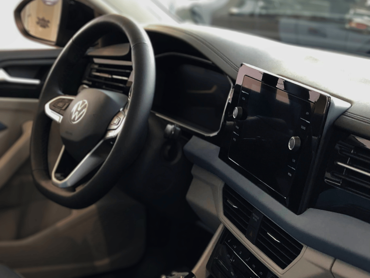 VW Jetta Steering Wheel